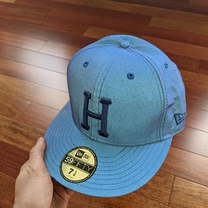 SUPREME HUF 3M BLUE REFLECTIVE FITTED HAT